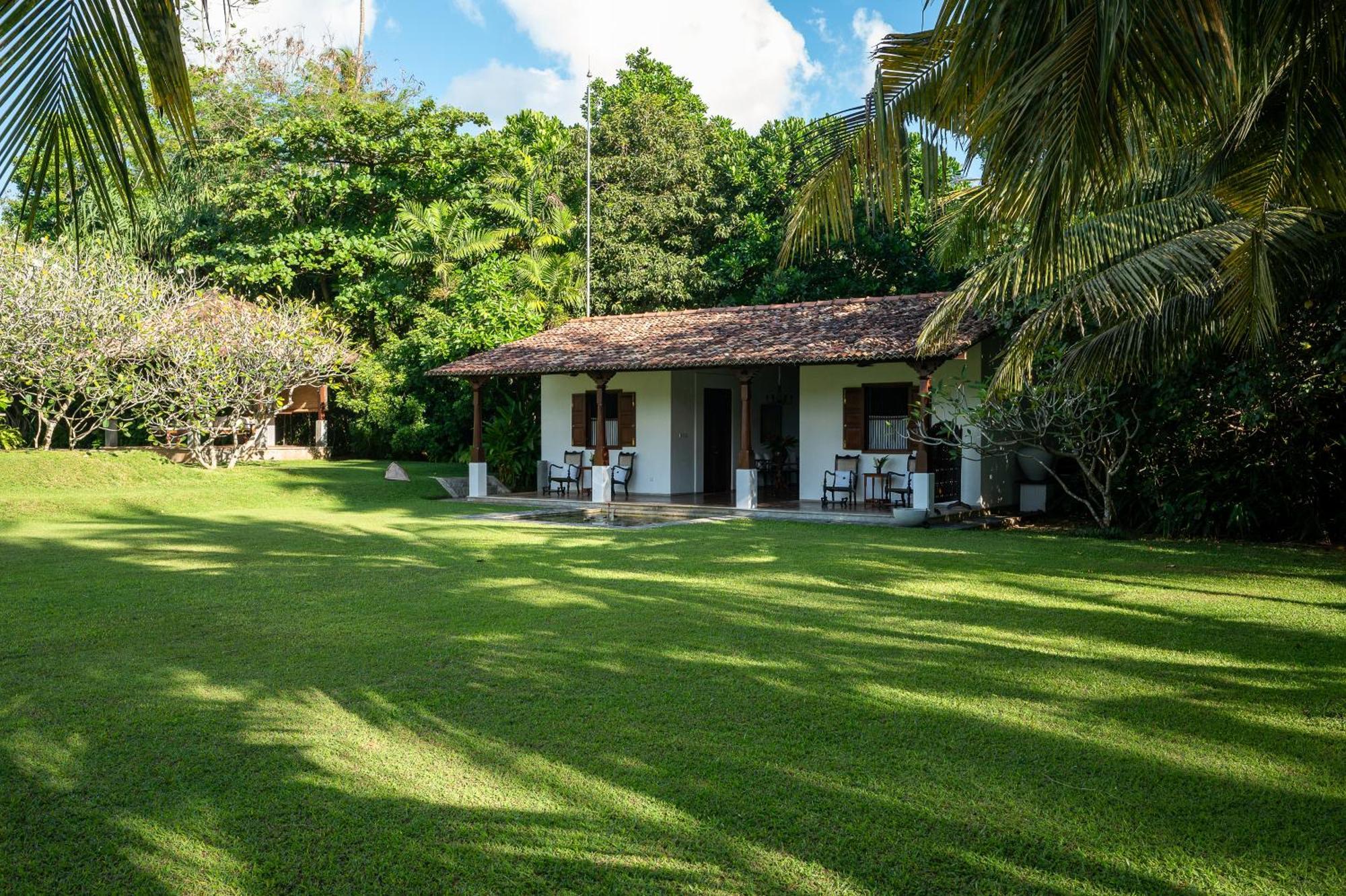 Nyne Hotels Rock Villa, Bentota Exterior foto