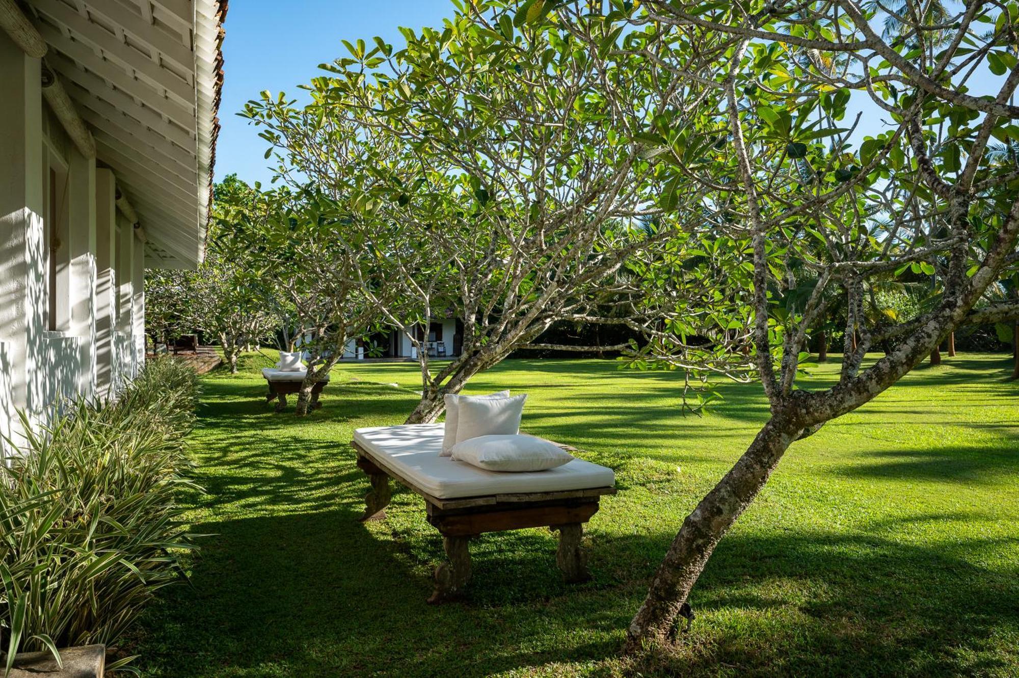 Nyne Hotels Rock Villa, Bentota Exterior foto